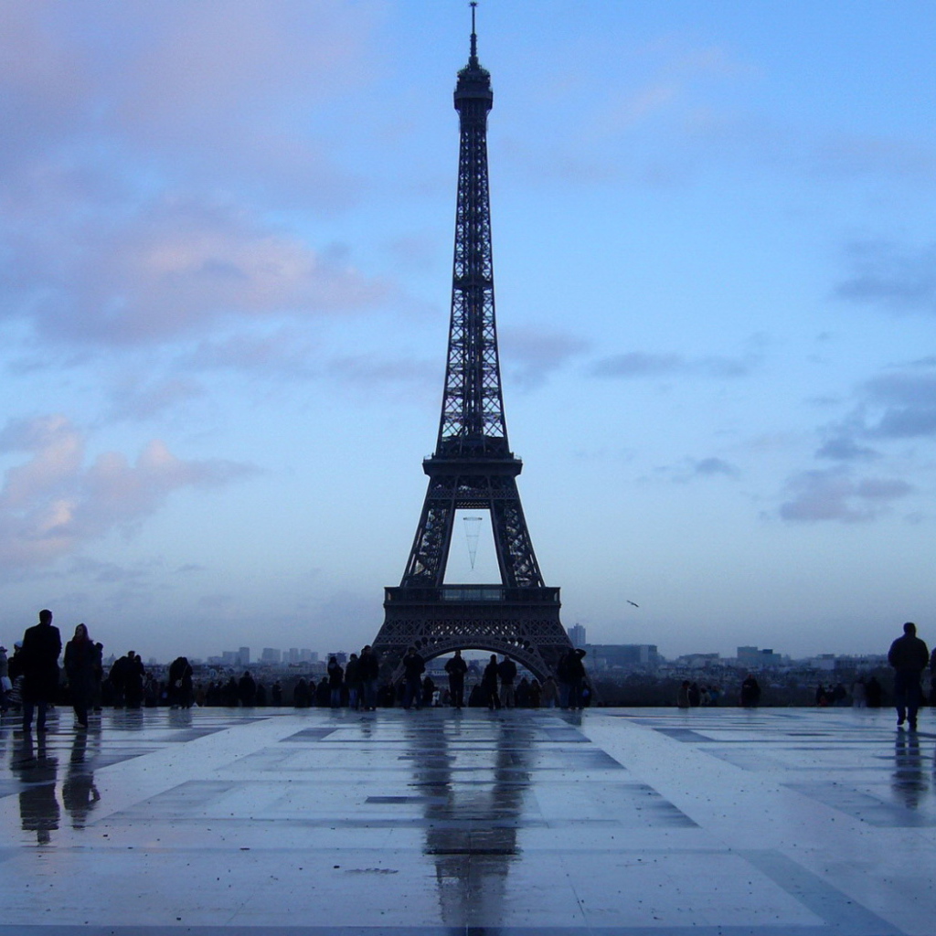 Париж Эйфелева башня