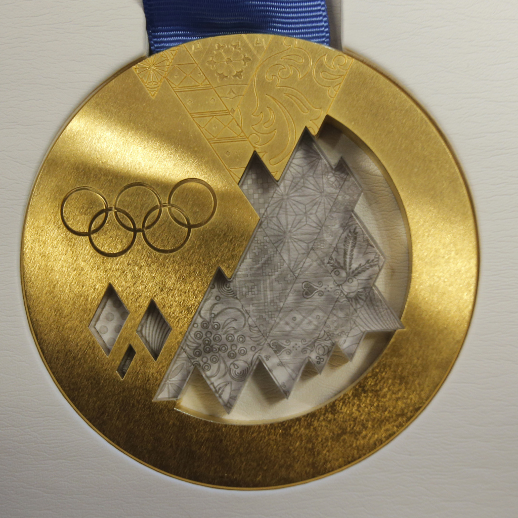 Золотая олимпийская медаль в Сочи 2014