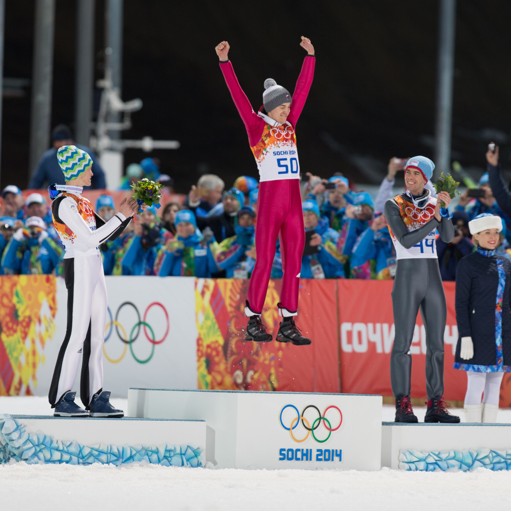 Обладатель золотых медалей  Камил Стох в дисциплине прыжки на лыжах с трамплина 