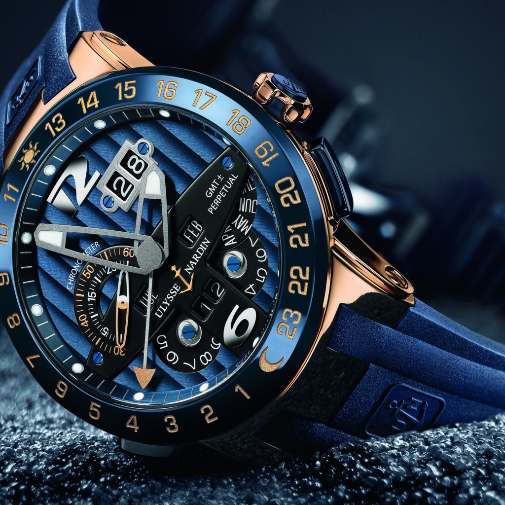 Синие стильные часы Ulysse Nardin 