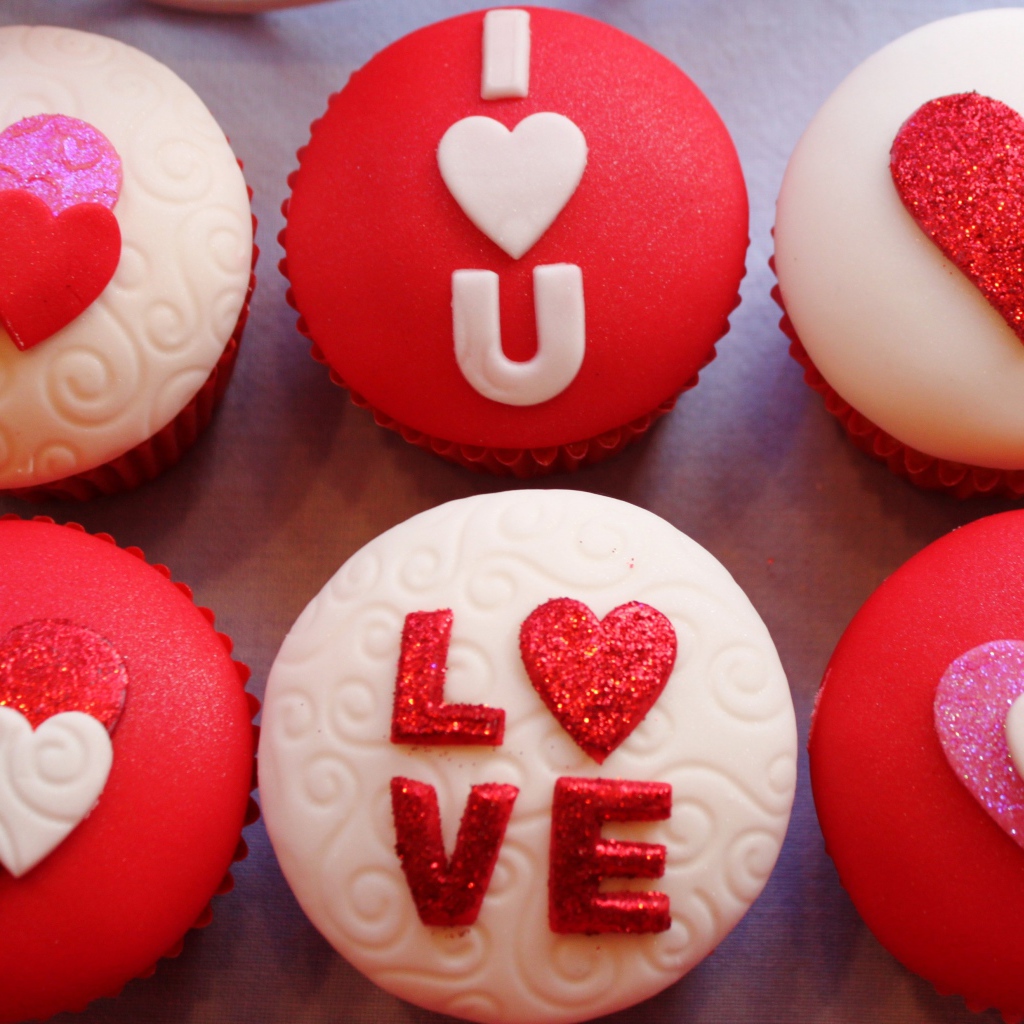 Аппетитные кексы на день Святого Валентина, 14 февраля