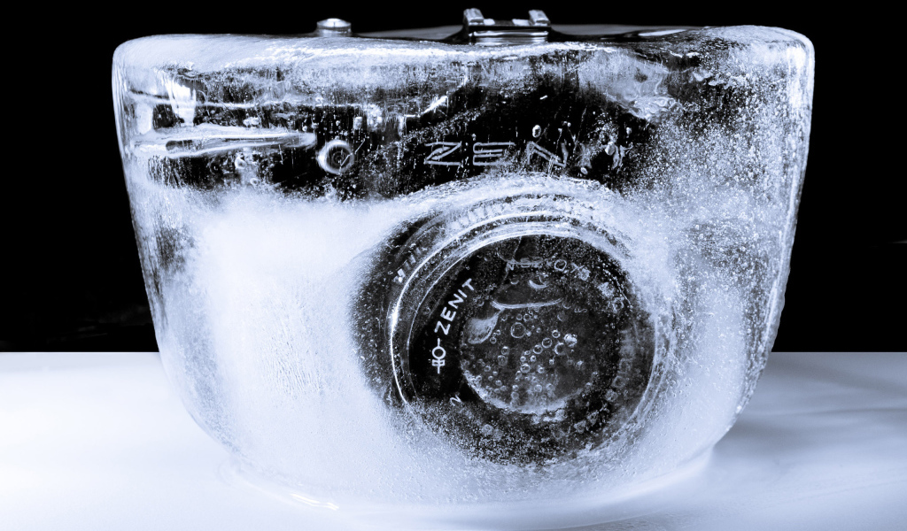 Замороженный фотоаппарат