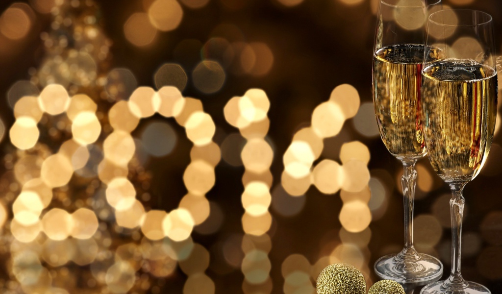 Два бокала шампанского С новым 2014 годом