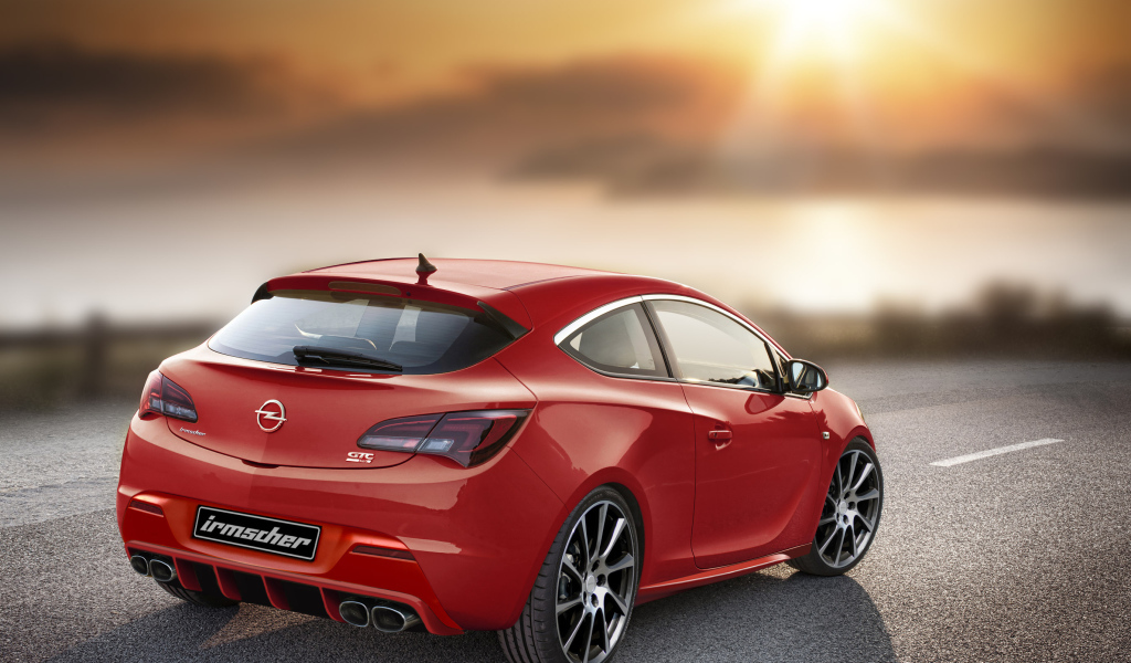 Test drive the car Opel Astra GTC 2014 