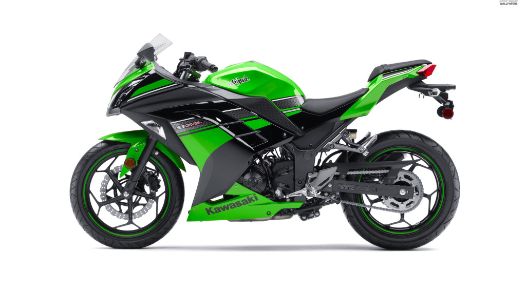 Красивый мотоцикл Kawasaki Ninja 300