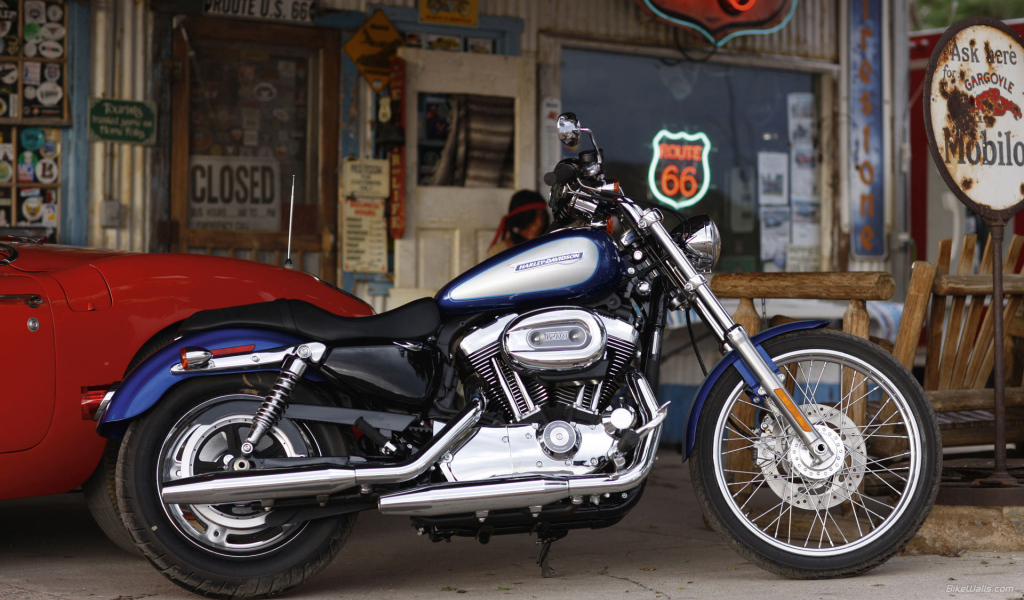 Невероятный мотоцикл Harley-Davidson XL 1200C Sportster Custom