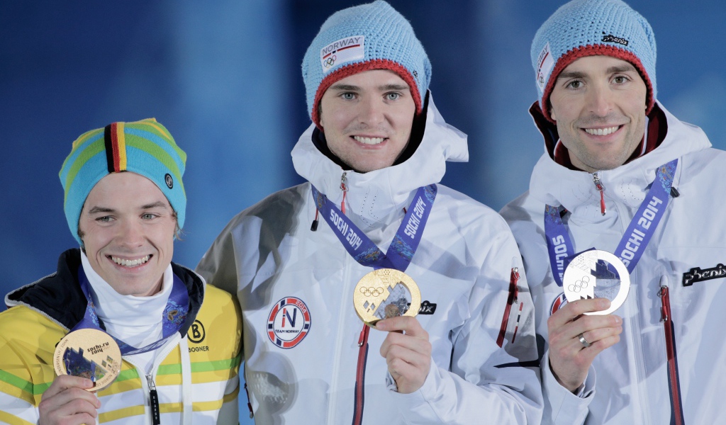 Обладатель серебряной и бронзовой медали немецкий лыжник Фабиан Риссле на олимпиаде в Сочи