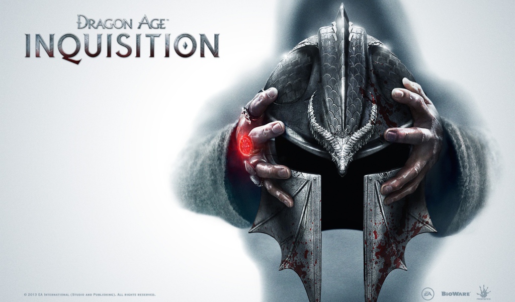 Шлем в руках в игре Dragon Age Inquisition