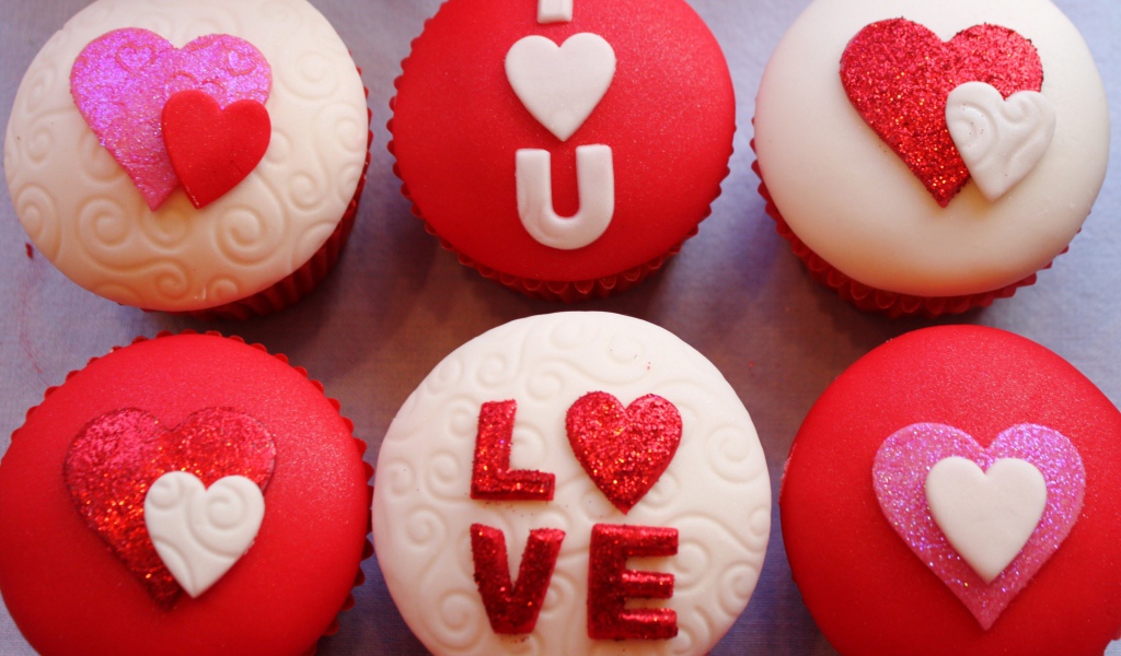 Аппетитные кексы на день Святого Валентина, 14 февраля