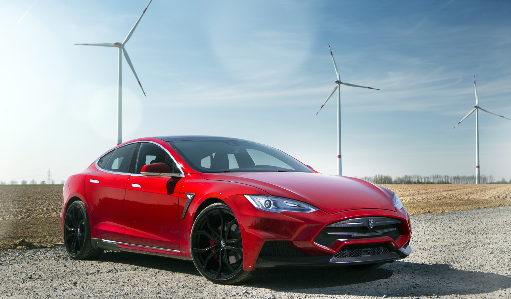 Электромобиль Tesla Model S, красного цвета 