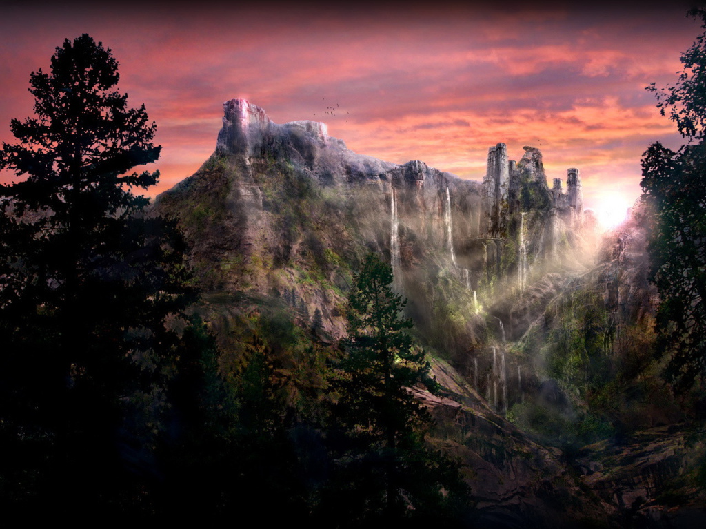 Розовый закат в горах с водопадами