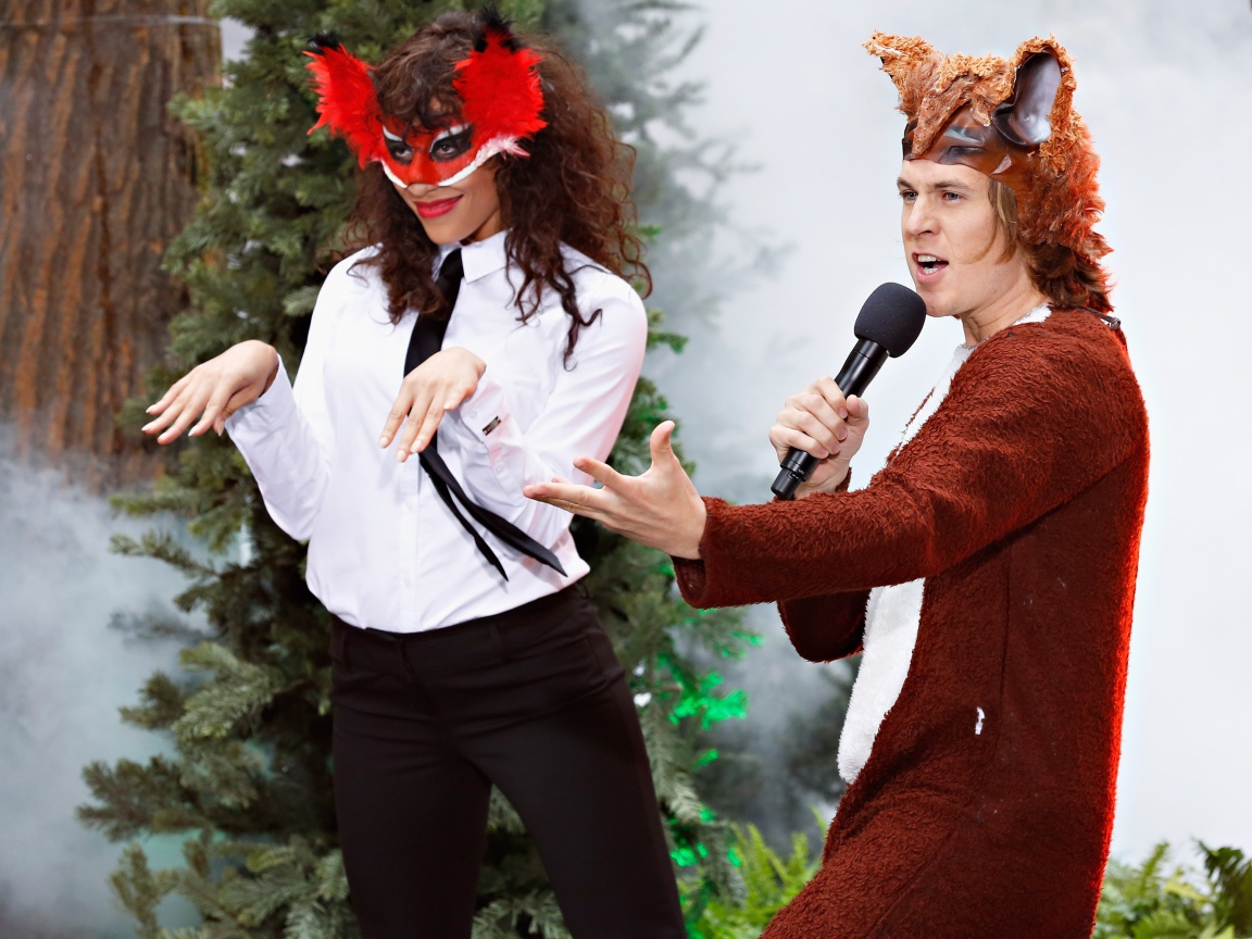 Ylvis sings a song What does the fox say