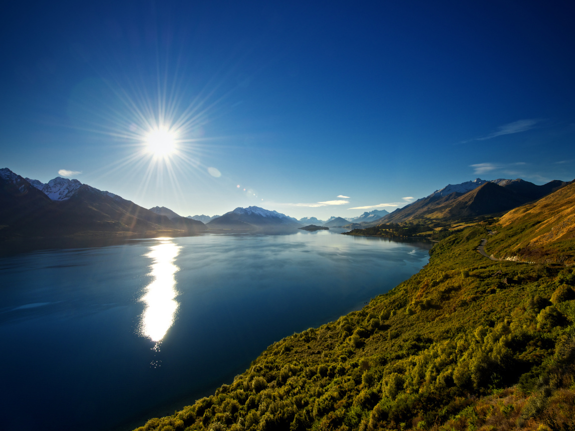 Горное озеро в Новой Зелландии