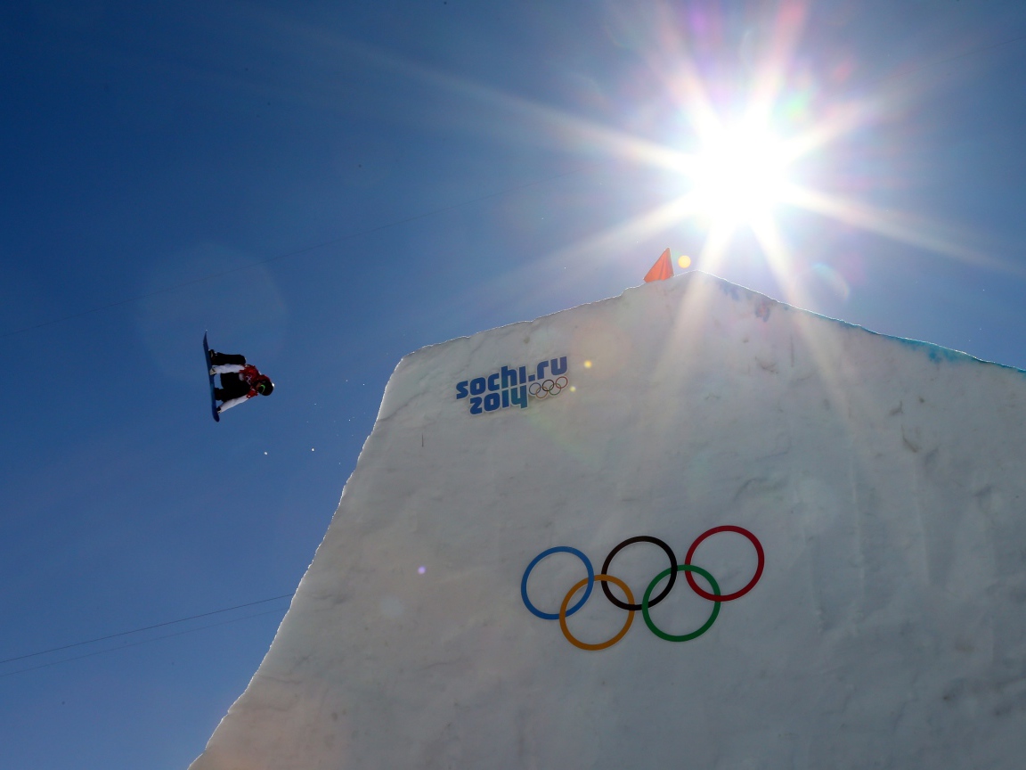 Трамплин на трассе для сноуборда на Олимпиаде в Сочи