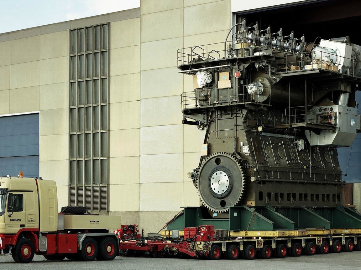 Самый большой в мире дизельный двигатель