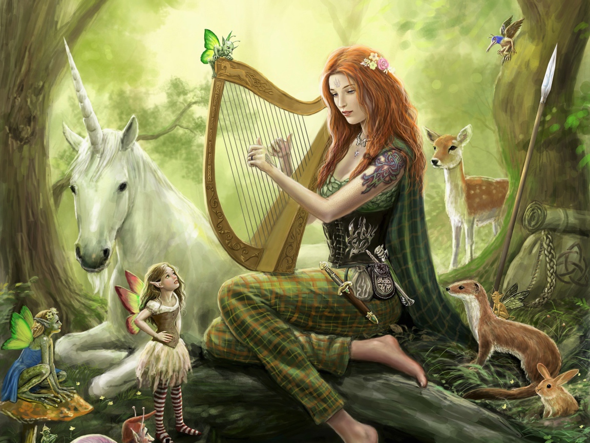 Красивая девушка играет на арфе в лесу с животными и элифами