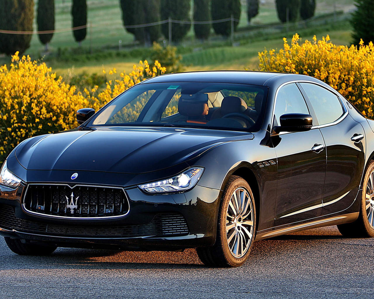 Новый автомобиль Maserati Ghibli