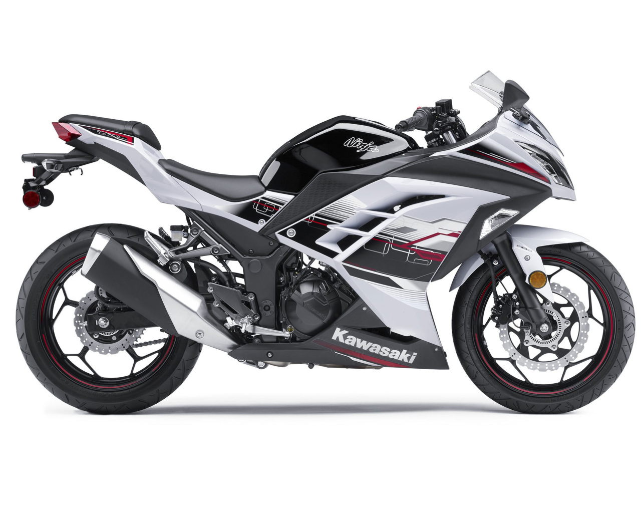 Новый мотоцикл Kawasaki Ninja 300