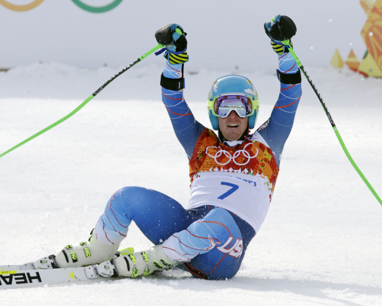 Обладатель золотой медали в дисциплине горные лыжи Тед Лигети на олимпиаде в Сочи
