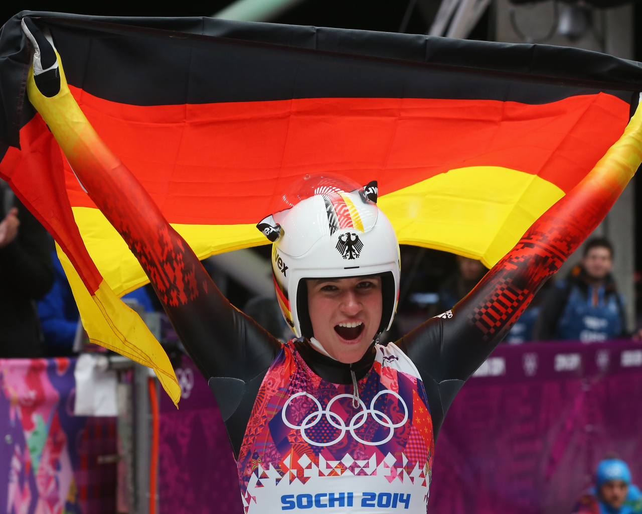 Обладательница двух золотых медалей в санном спорте Натали Гейзенбергер  из Германии