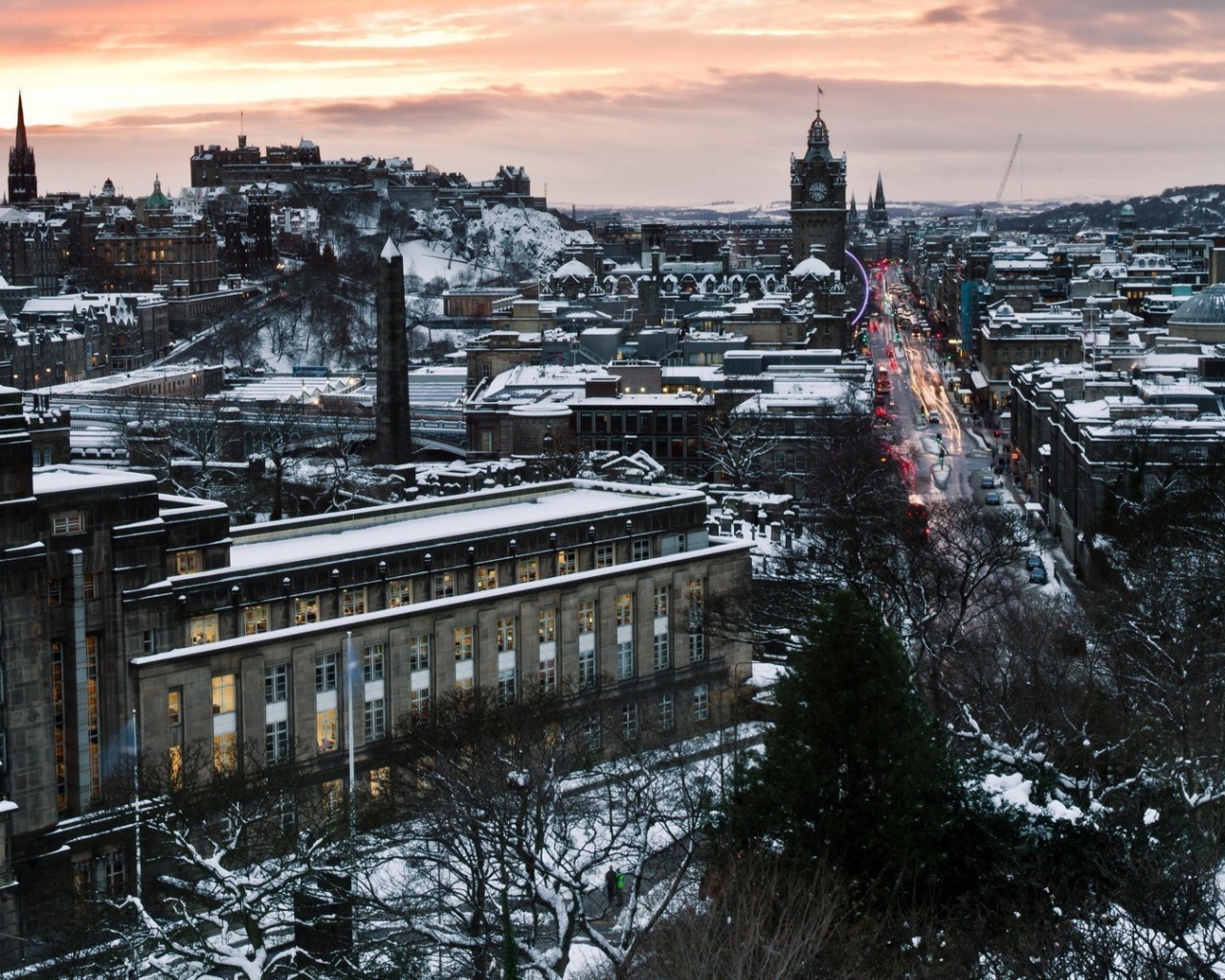 Зимний город Эдинбург