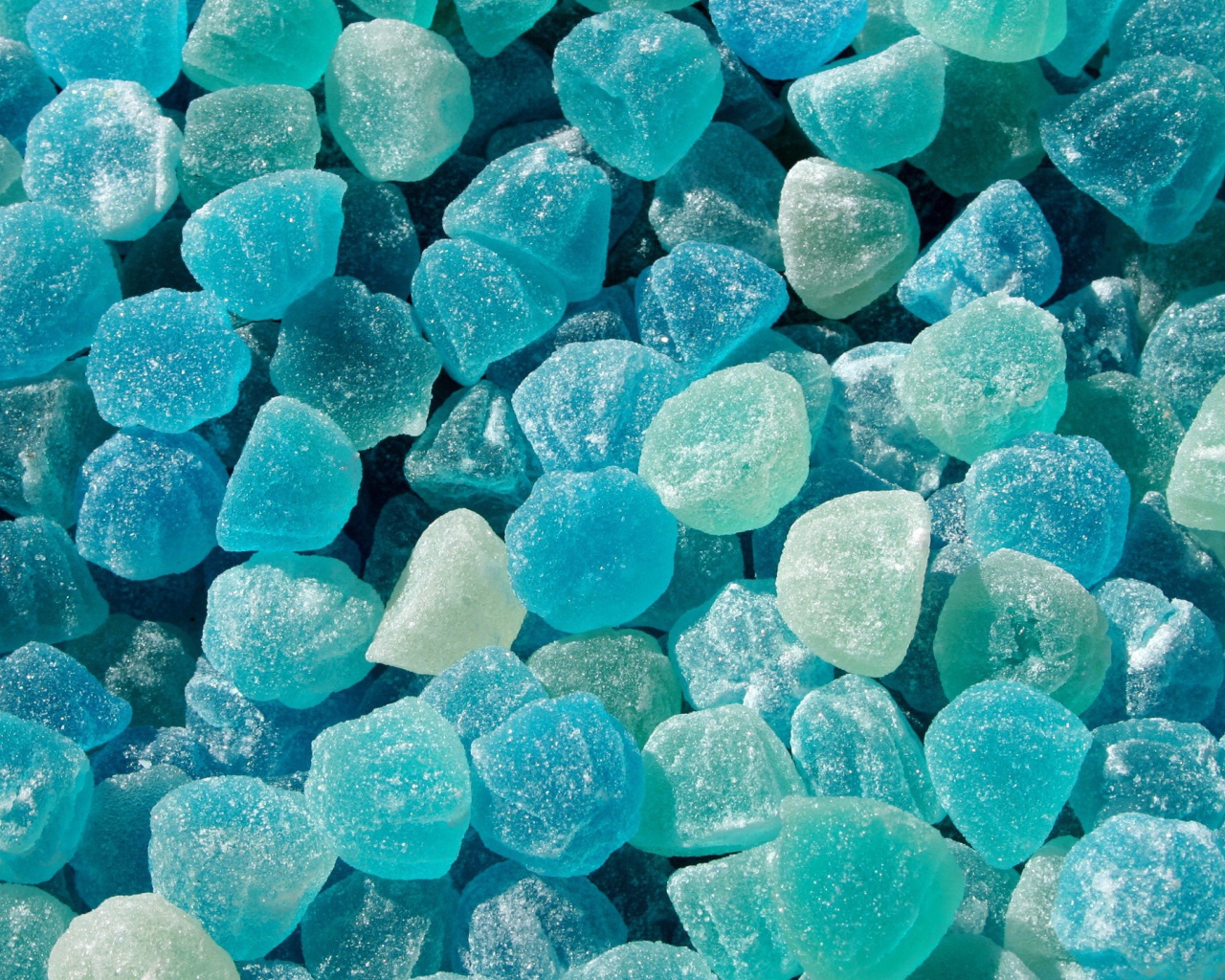 Мармеладные конфеты голубого цвета
