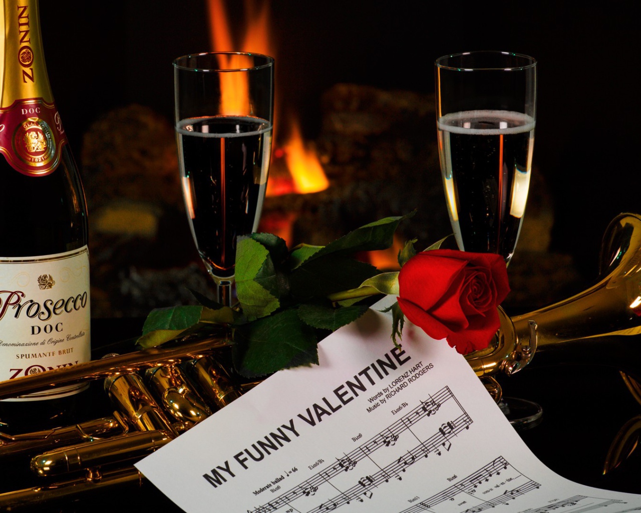 Романтическая музыка и вино для влюбленных 
