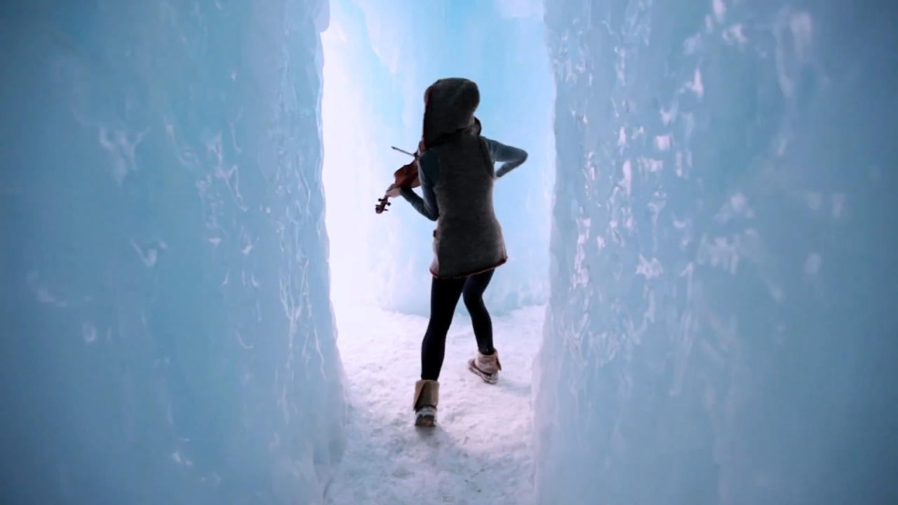 Violinist in the ice