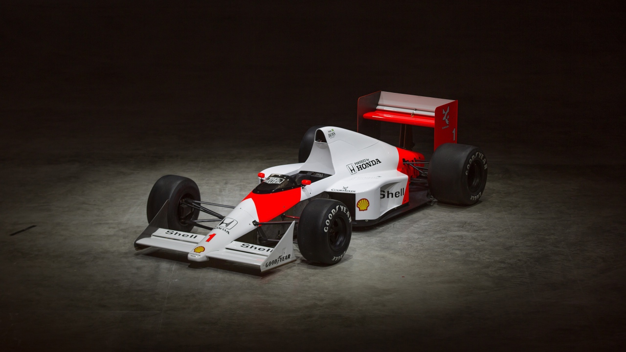 Гоночный автомобиль McLaren Senna P15, 2018