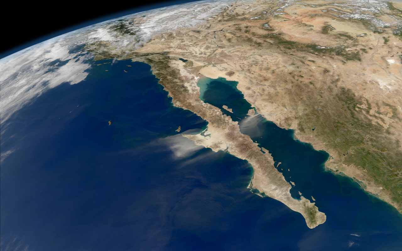 Вид на Калифорнию из космоса