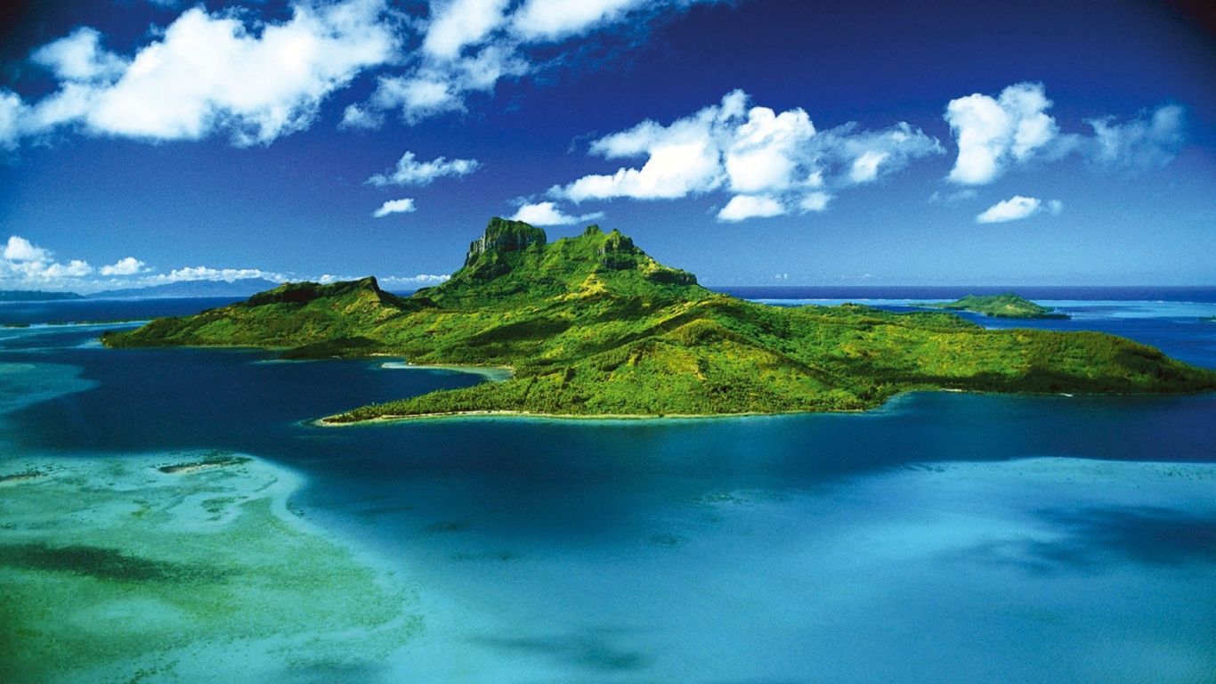 Остров во Французской Полинезии