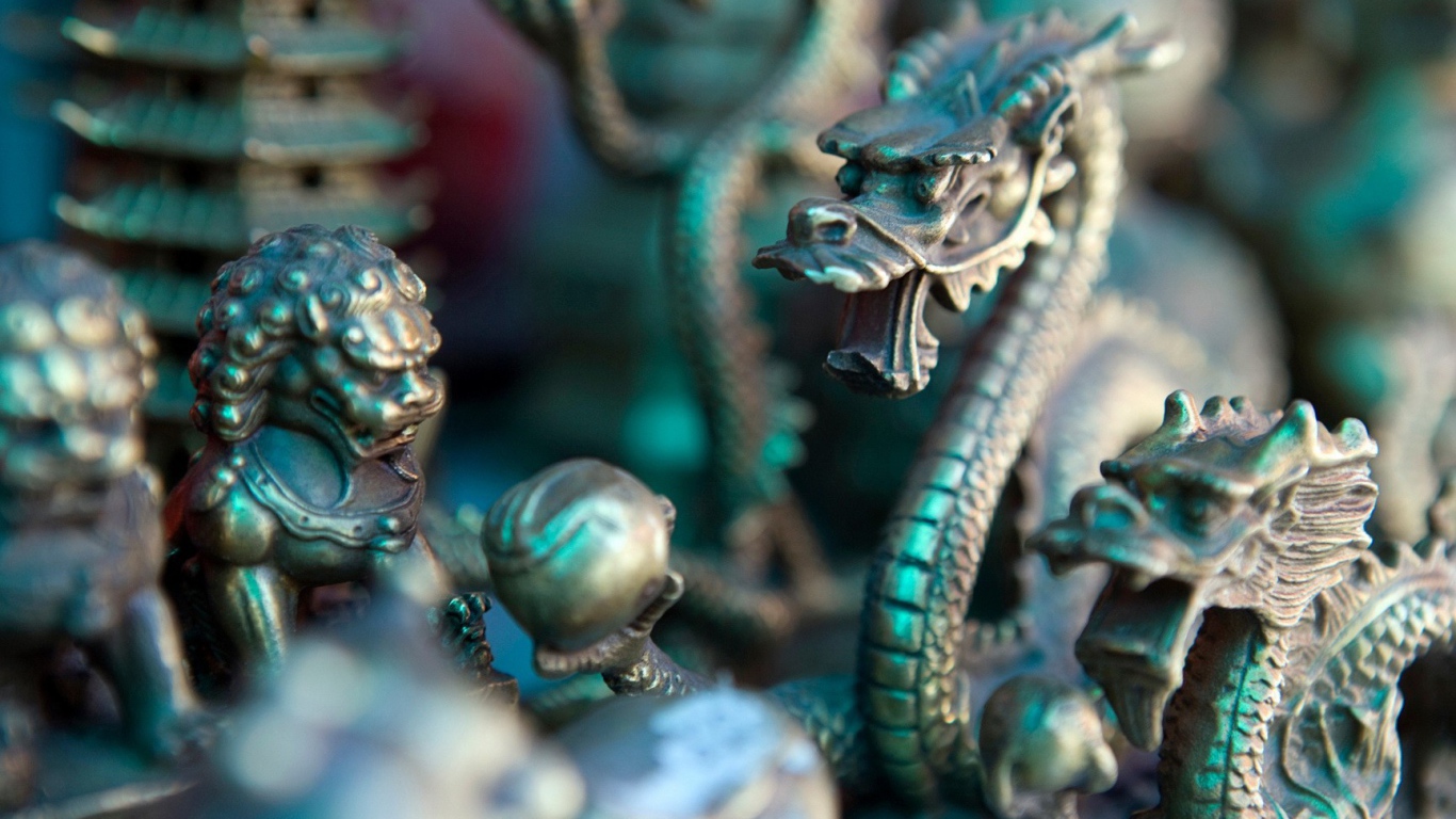 Статуэтки китайских драконов