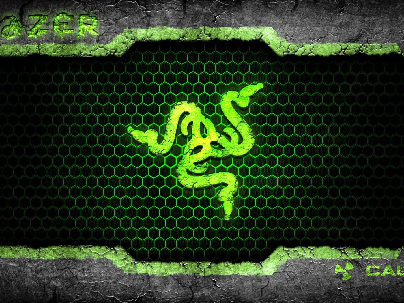 Значок из змей компании Razer