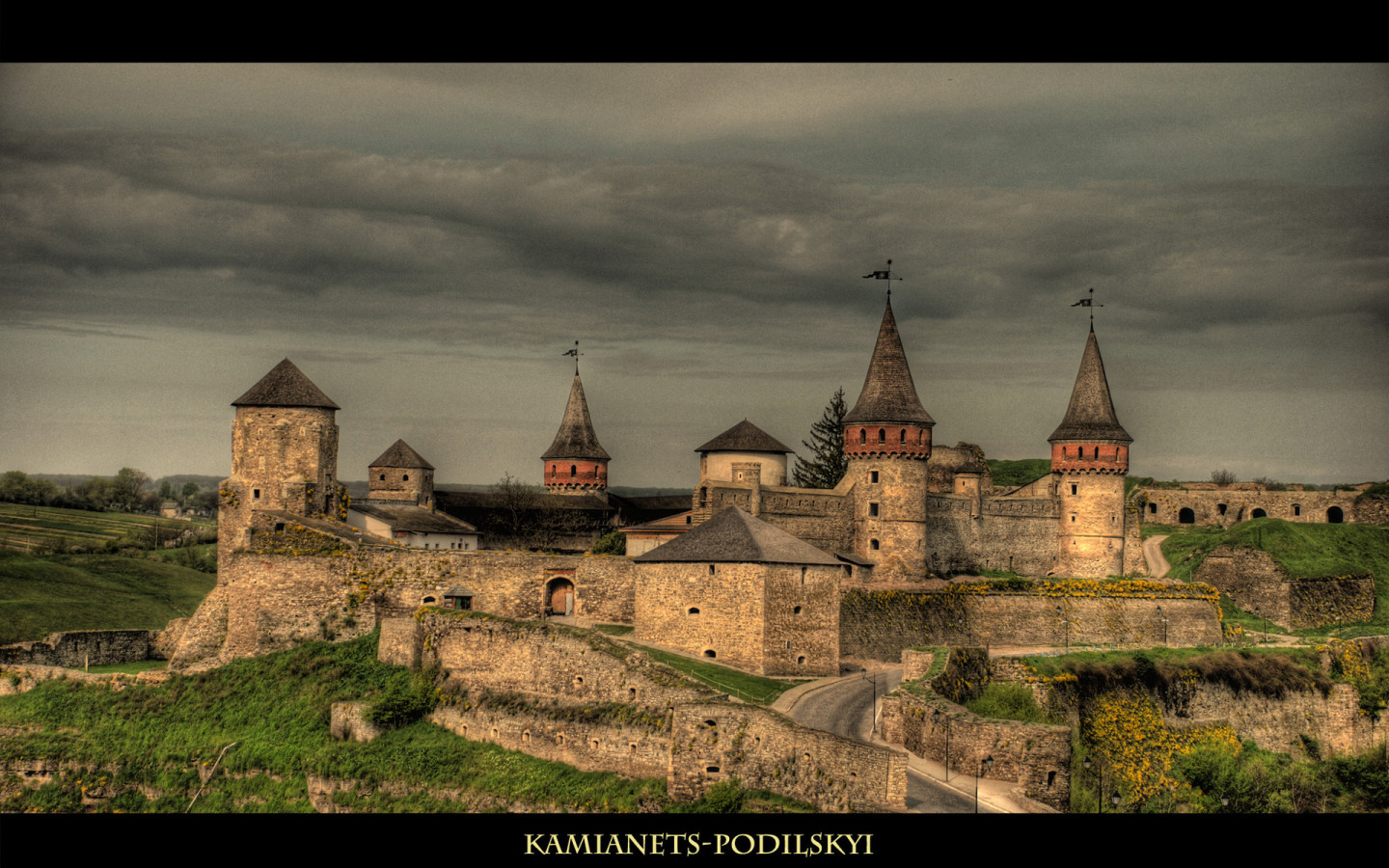 Замок в Каменец-Подольском