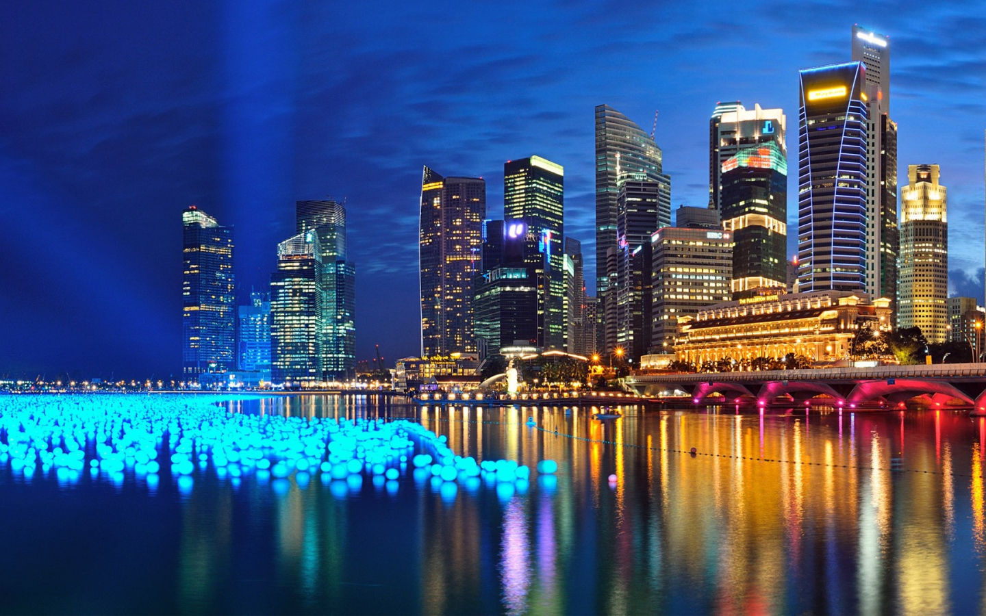 Night view of Marina Bay in Singapore