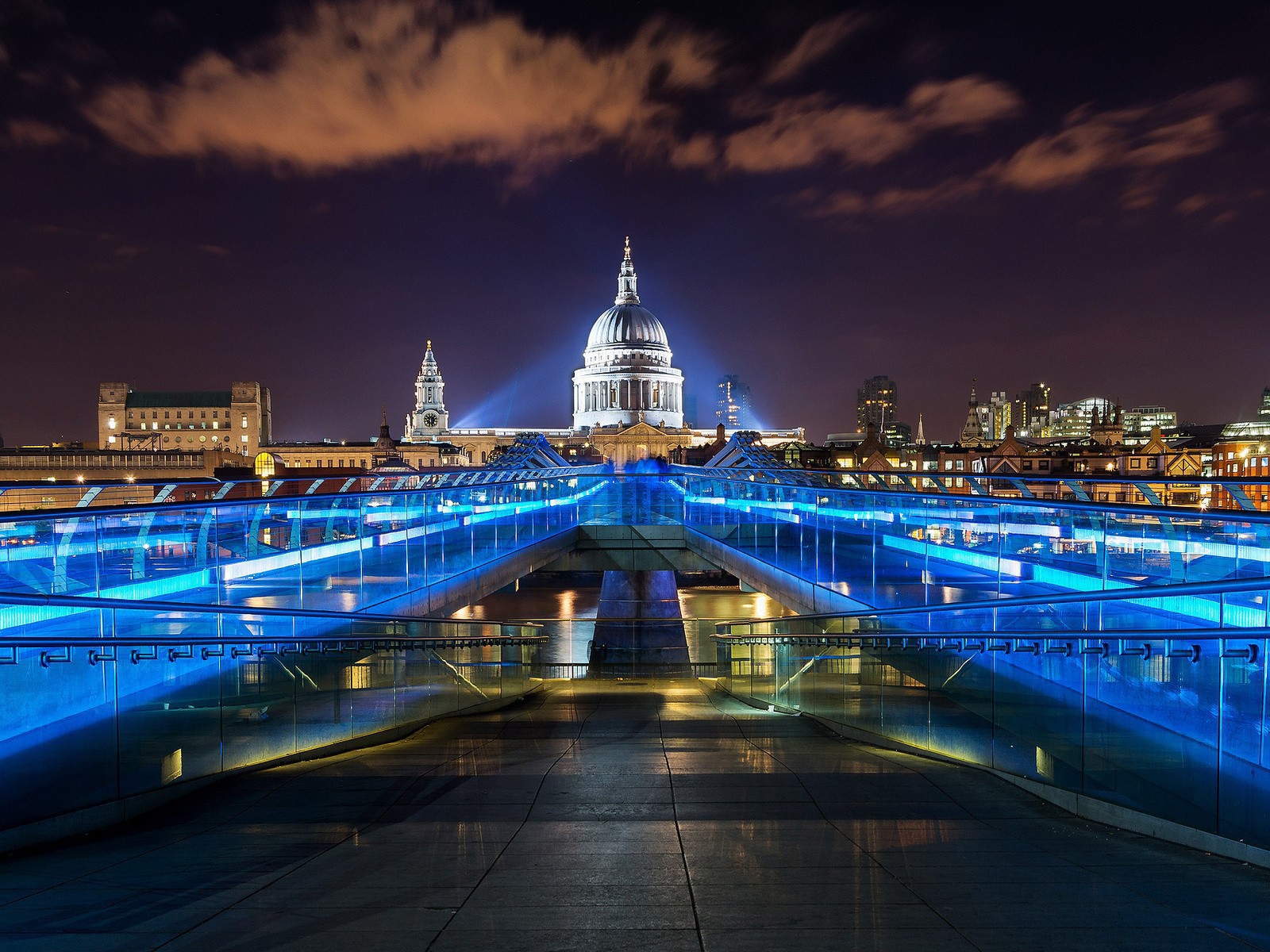 Архитектура ночного Лондона