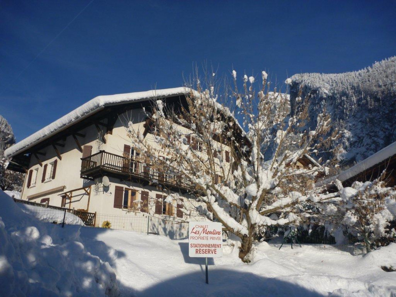 Гостиница на горнолыжном курорте Самоен, Франция
