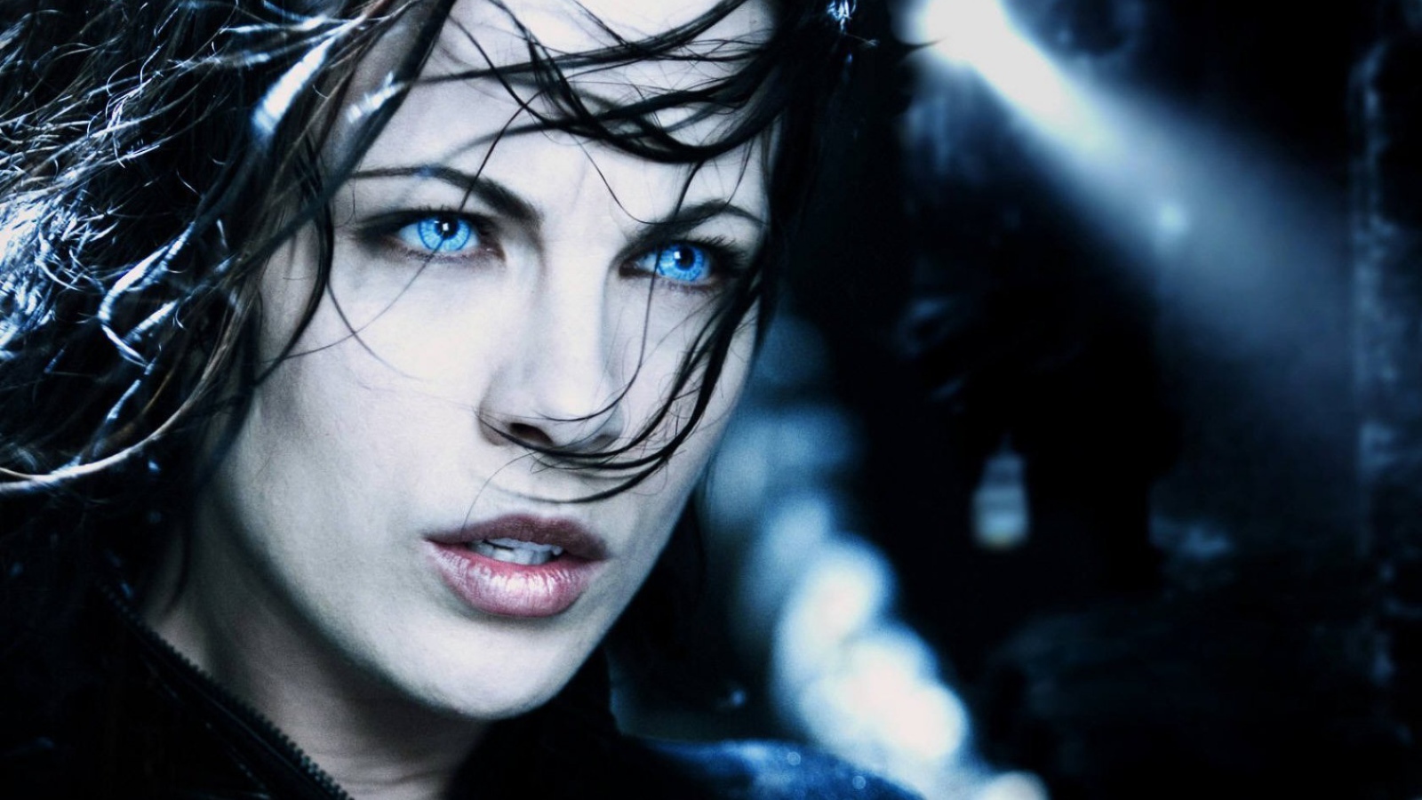 Kate Beckinsale вампир