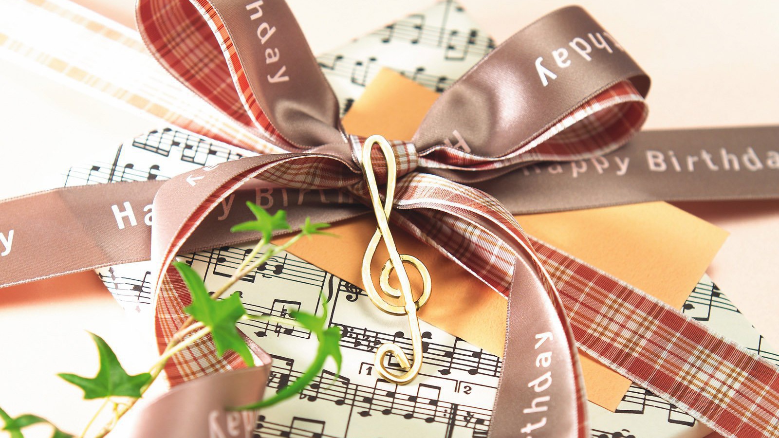 Gift wrapped on a musical theme on birthday