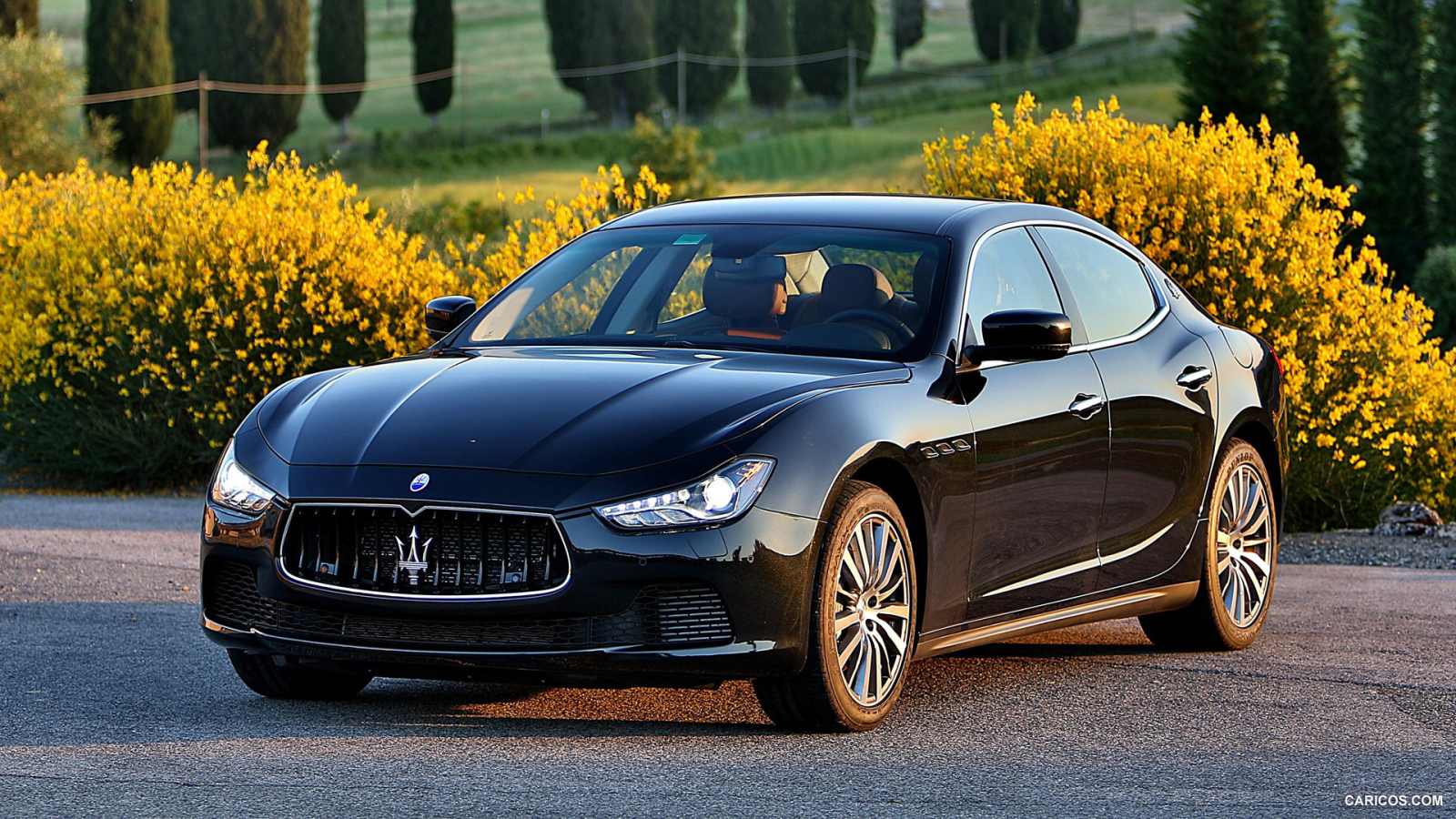 Новый автомобиль Maserati Ghibli