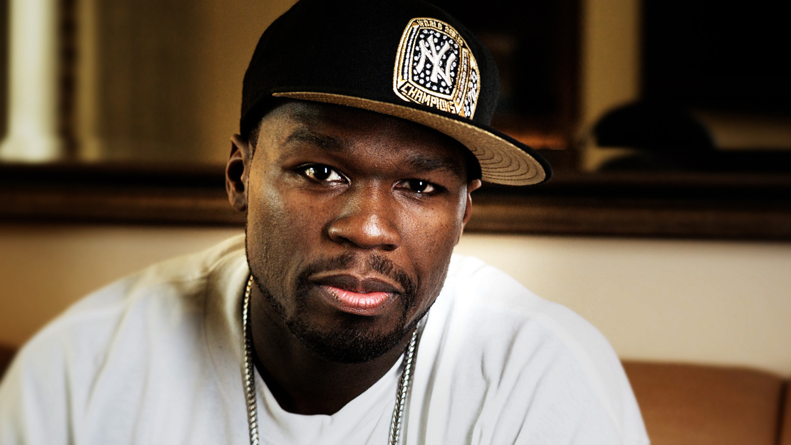 Известный рэпер 50 Cent