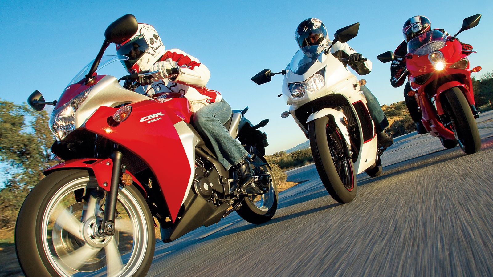 Новый мотоцикл Honda CBR 250 R