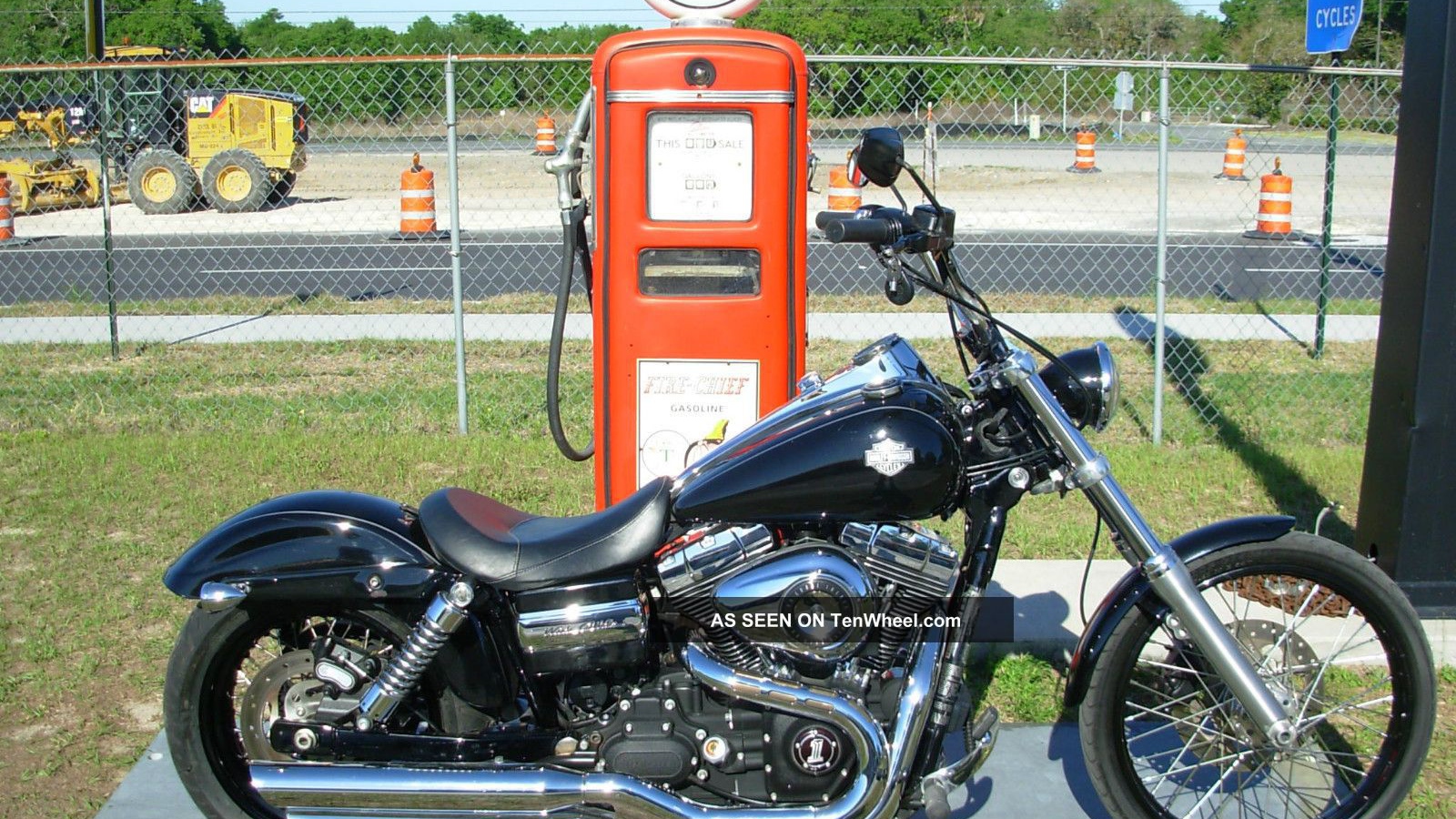 Надежный мотоцикл Harley-Davidson Dyna Switchback