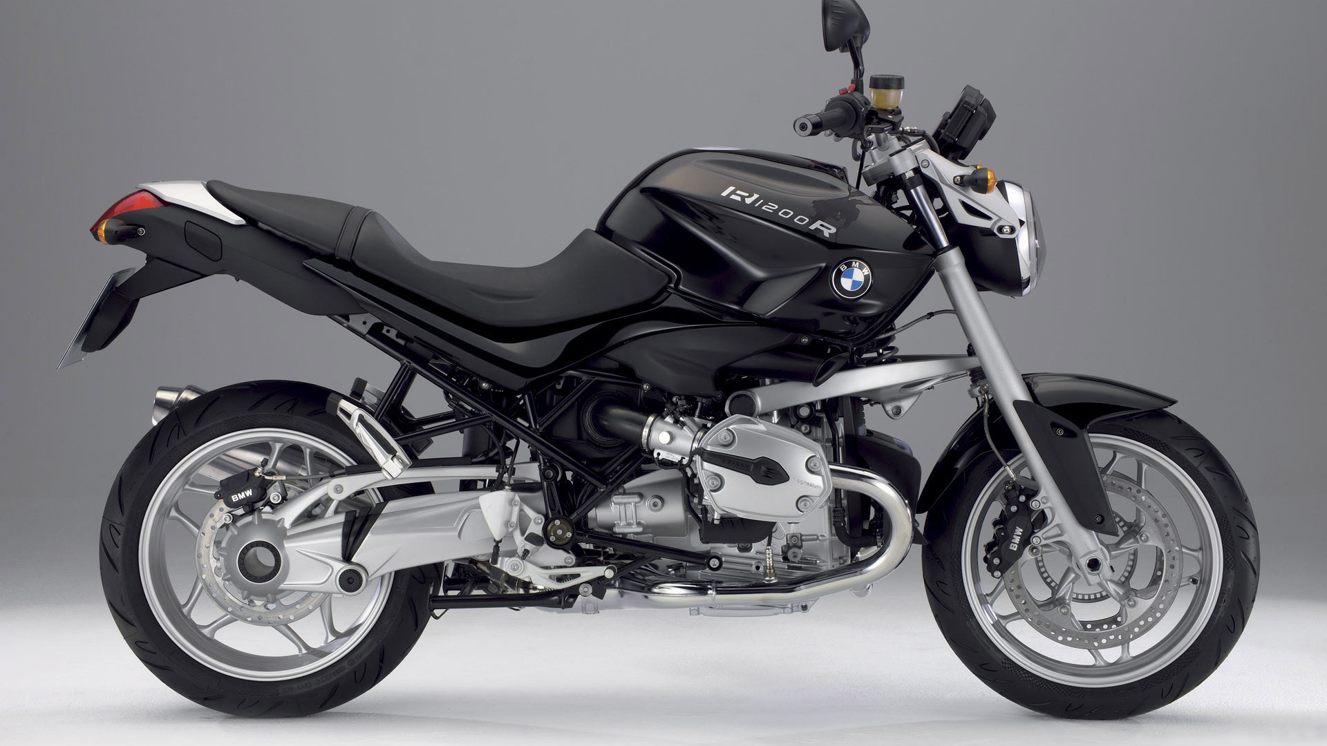 Черный зверь / Мотоцикл BMW