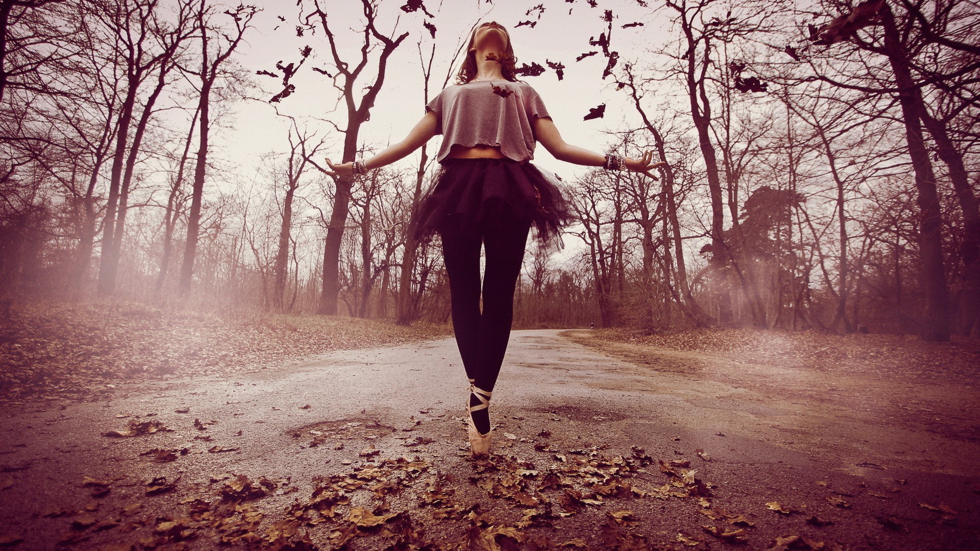 Осенний танец балерины