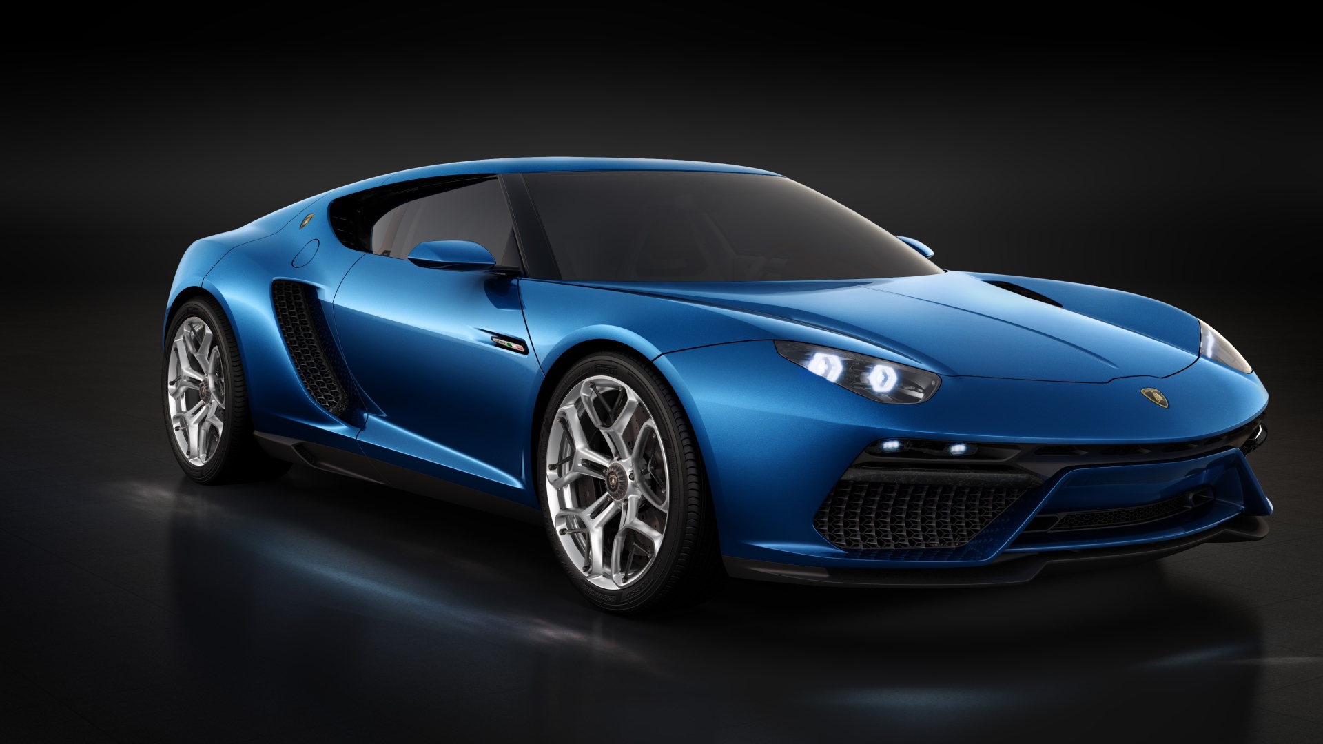Синий автомобиль Lamborghini Asterion на черном фоне