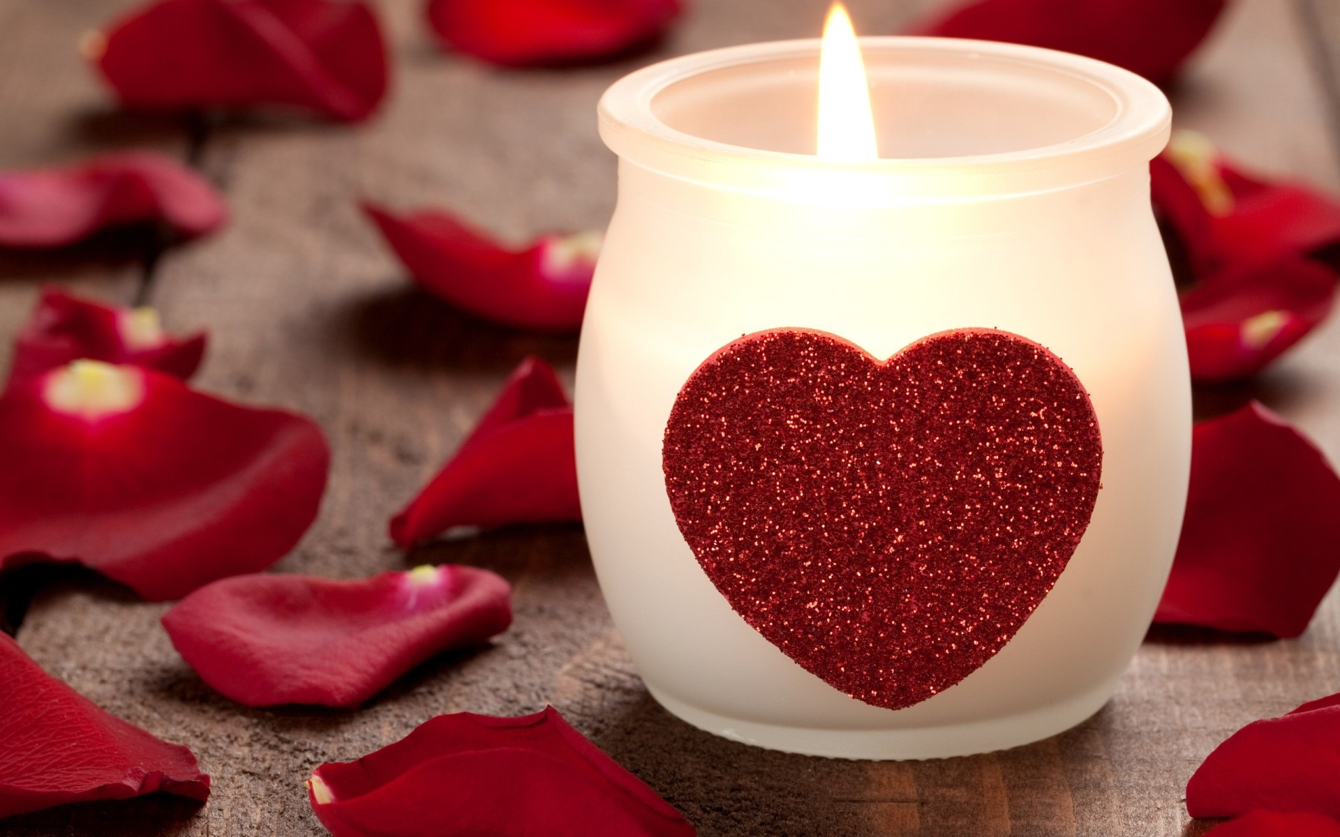 Heart candle