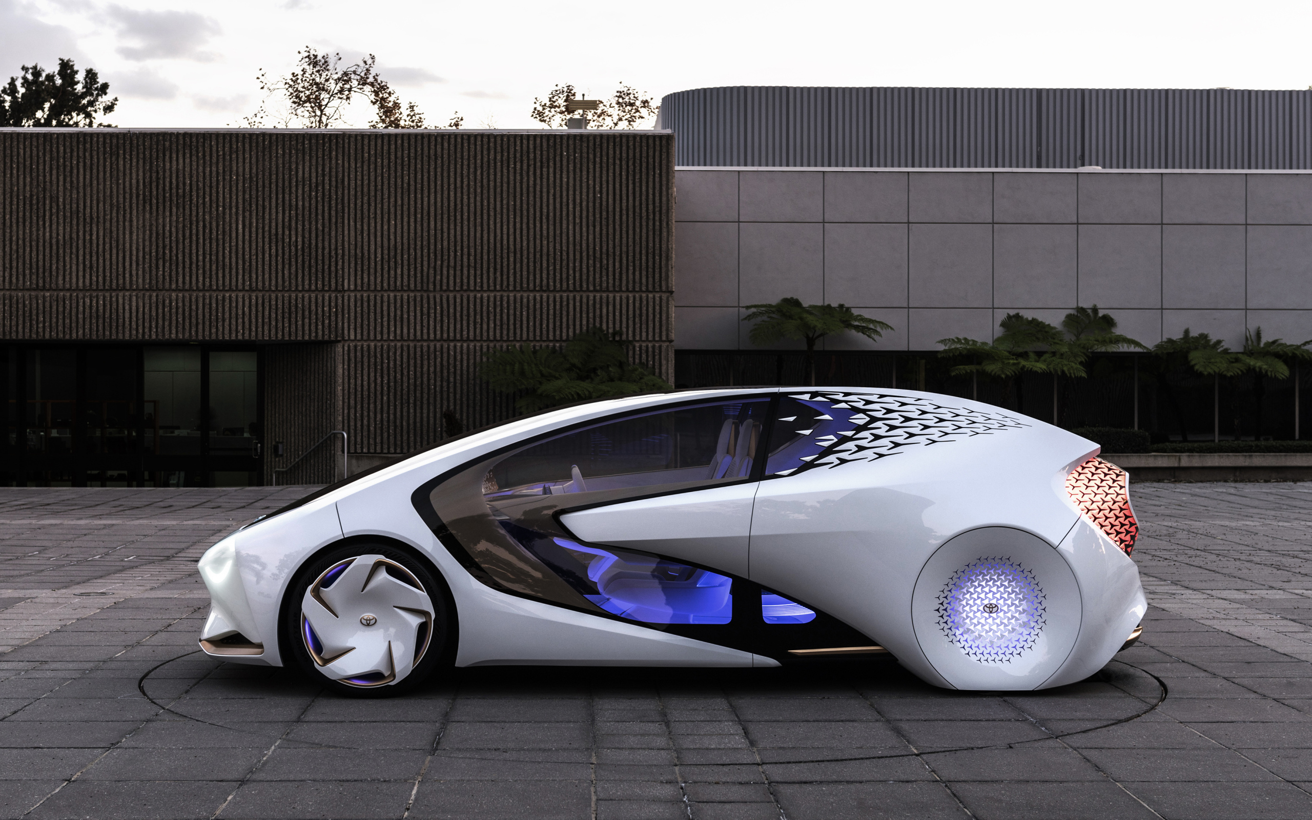 Беспилотный автомобиле Toyota Concept-i 