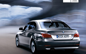 Автомобиль BMW 530i