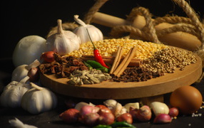 Spices and garlic